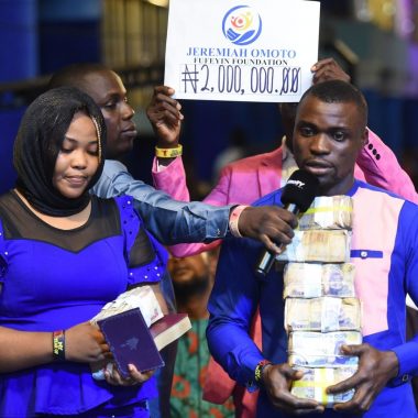 Nigerian Couple Weeps Astonishingly as Billionaire Prophet Jeremiah Fufeyin Sponsored Their Wedding Plan with N2 Million Naira (Watch Video)